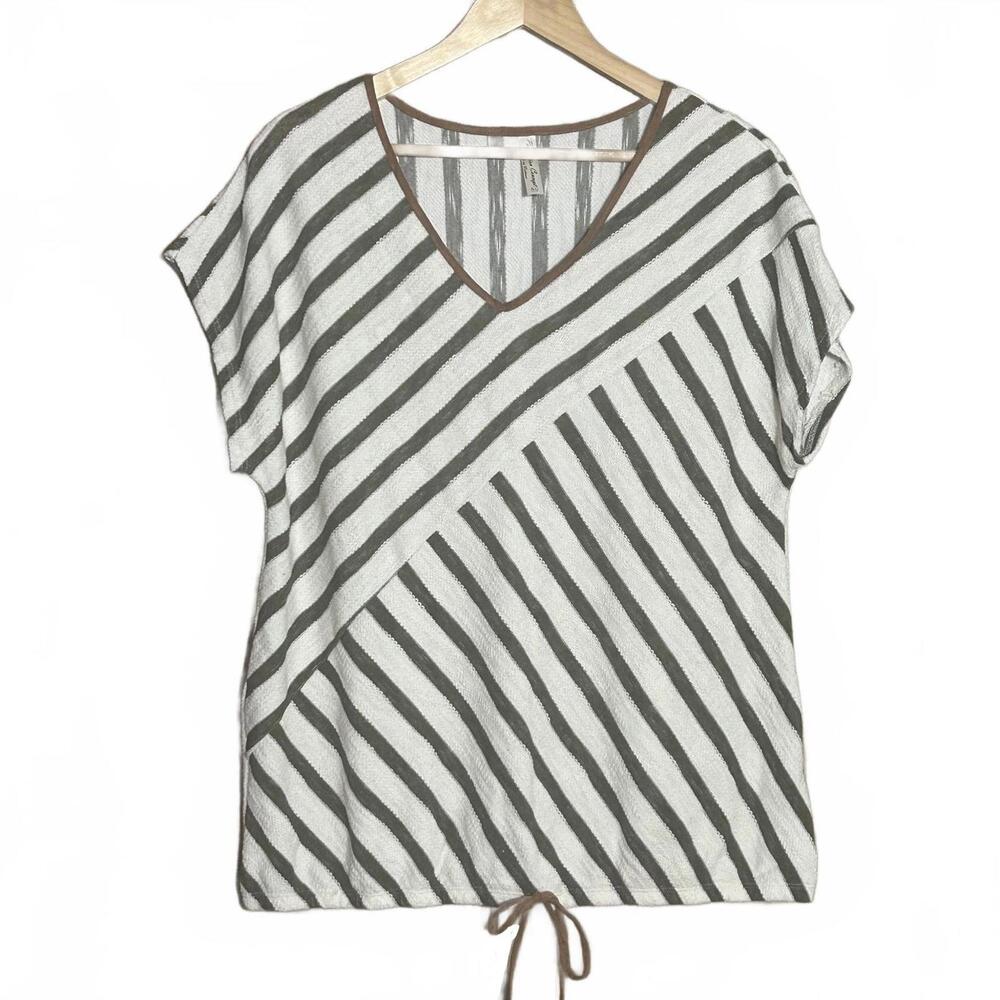 Perception Concept Beige & Green Stripe Blouse Women’s XL Soft Knit Poet Core